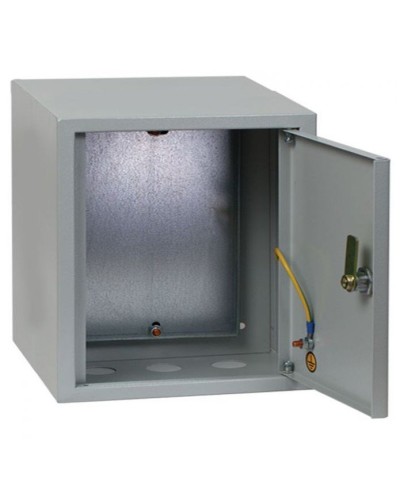 ЩМП-40.40.30 (ЩМП-10) IP31 (mb22-10). Шкаф навесной с монтажной платой 400х400х300 мм. EKF в Пскове