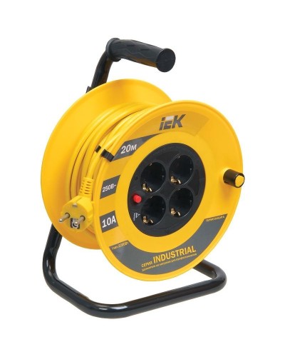 УК20 4 места, 20м (WKP15-16-04-20). Удлинитель на катушке Industrial. IEK в Пскове