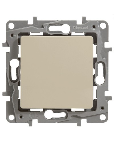 Переключатель 10AX-250В ETIKA, слоновая кость (672305). Выключатель. LegranD в Пскове
