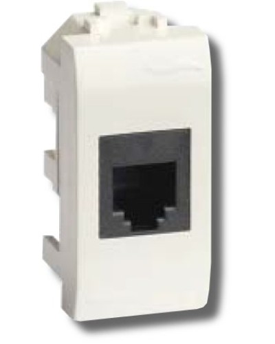 Розетка RJ-45 Brava 1 модуль белая (76457B): Розетка компьютерная экранированная с одним разъёмом в Пскове