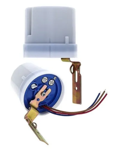 Фотореле PS-3 20А 4400Вт IP44 (fr-ps-3-20). Фотореле. EKF в Пскове
